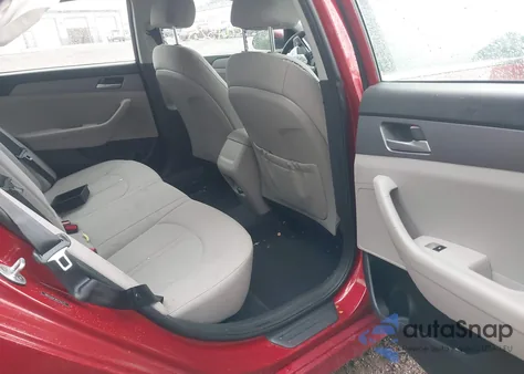 2019 Hyundai Sonata Se z USA, uszkodzony, nr VIN 5NPE24AF5KH752177